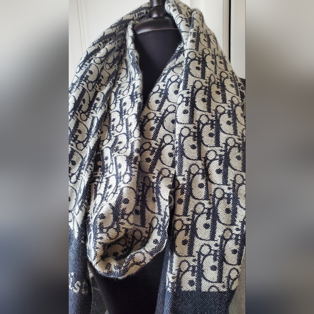 LOGO Blue Scarf - Picture 6 of 6